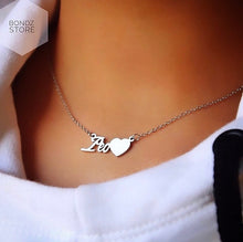 Load image into Gallery viewer, ❥ Heart necklace