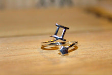 Load image into Gallery viewer, ❥ Silver Charm Ring
