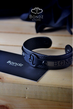 Load image into Gallery viewer, ❥ Bondz Leather Cuff
